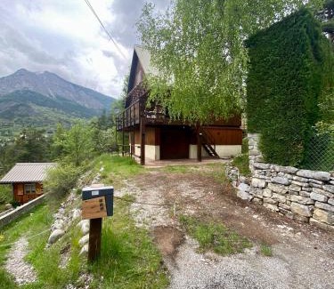 Colmars Chalet De Esquí | Chalet cosy, Colmars les Alpes