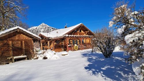 Chatillon-sur-Cluses Chalet De Esquí | Chalet Cosy avec terrasse plein sud, 2 chambres, au cœur de la Haute-Savoie