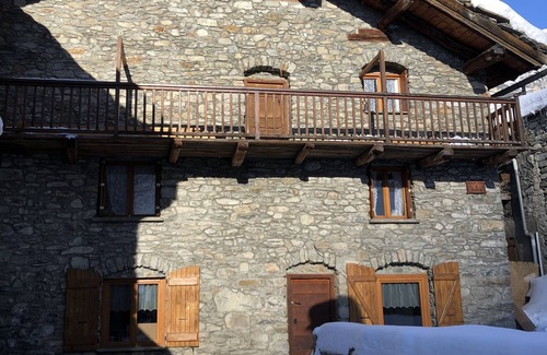 Bonneval-sur-Arc Chalet De Esquí | Chalet Cour des 3 Céline 6 Personnes Vieux Village