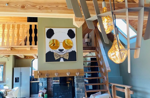 Guchan Chalet De Esquí | Chalet Crystal 4 étoiles.