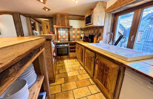 Reberty Chalet De Esquí | Chalet de charme 14 pers. au pied des pistes avec parking, sauna et wifi - FR-1-452-108