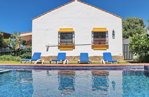 Conil de la Frontera Chalet De Esquí | Chalet Dehesa Villa con piscina privada