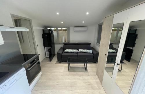 Les Caillols Apartamento | Chalet de jardin