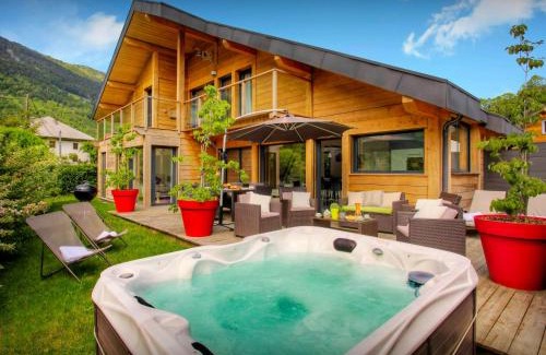 Thones Chalet De Esquí | Chalet de Rollon - OVO Network