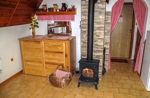 Zabovresky Chalet De Esquí | Chalet Dehtáře by Interhome