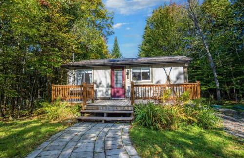 St-Adolphe-d'Howard Casa | Chalet des montagnes avec spa et lac