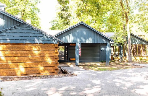 Guntersville Casa | Chalet Deux at Signal Point on the Lake
