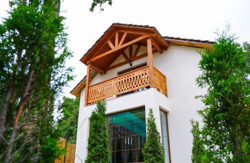Dilijan Villa | CHALET DILIJAN VILLAS