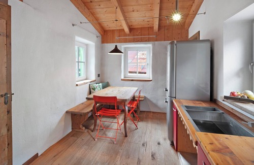 Campitello di Fassa Chalet De Esquí | Chalet 'Dolomites Pian' con vistas a la montaña y Wi-Fi
