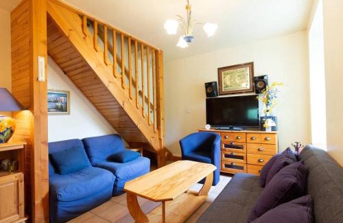 Loudervielle Chalet De Esquí | Chalet Duplex à Peyragudes – 3 Chambres, Cheminée, Terrasse, Près des Sentiers et Télécabine - FR-1-695-38