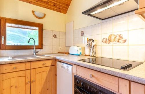 Loudervielle Chalet De Esquí | Chalet Duplex à Peyragudes – 3 Chambres, Cheminée, Terrasse, Près des Sentiers et Télécabine - FR-1-695-38