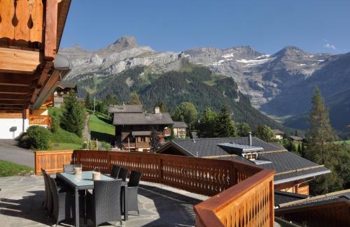 Ormont-Dessus Chalet De Esquí | Chalet Edelweiss Stunning Glacier View