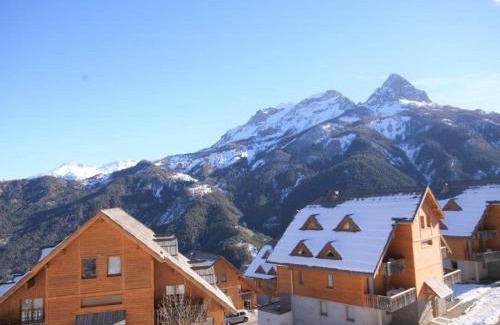 Pra Loup Chalet De Esquí | Chalet en bois avec 3 chambres à Pra Loup - FR-1-165A-47
