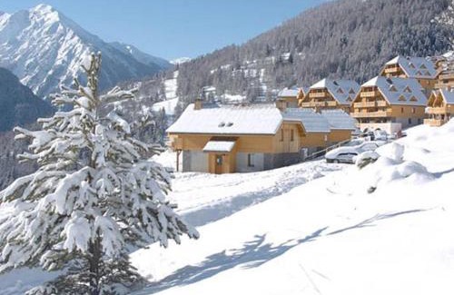 Pra Loup Chalet De Esquí | Chalet en bois avec 3 chambres à Pra Loup - FR-1-165A-47