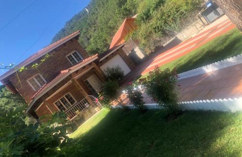 El Tiemblo Casa | CHALET EN EL CORAZÓN DE LA SIERRA DE GREDOS, PINAR DE LA ATALAYA-TIEMBLO