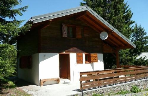 Les Saisies Chalet De Esquí | Chalet familial 4 pièces à Les Saisies, 8 pers, proche pistes, terrasse sud/ouest, en pleine nature - FR-1-594-42
