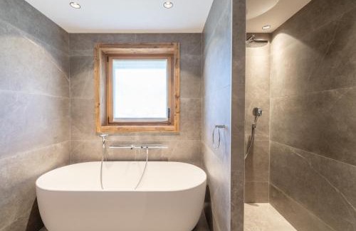 Le Praz Chalet De Esquí | Chalet familial avec SPA et sauna à Courchevel, proche de la télécabine et des commodités. - FR-1-568-36