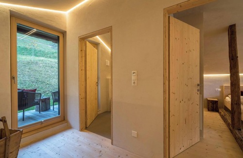 San Martino in Passiria Casa | Chalet "Ferienhaus im Stadl" con vistas a la montaña, Wi-Fi, sauna, terraza y jardín