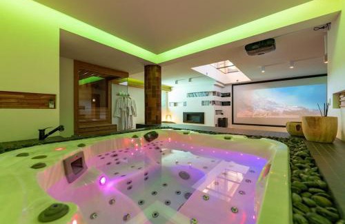 Briancon Chalet De Esquí | Chalet FLOCON Serre Chevalier cinéma sauna jaccuzi, piscine été
