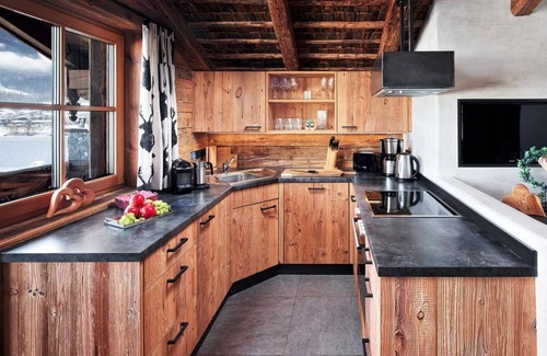 Hundsdorfl Apartamento | Chalet for 2-6 persons (2 bedrooms, 2 bathrooms) - Almdorf Flachau and Promi Alm