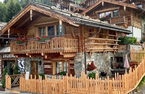 Hundsdorfl Apartamento | Chalet for 2-6 persons (2 bedrooms, 2 bathrooms) - Almdorf Flachau and Promi Alm