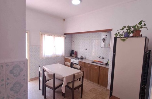 Mar del Plata Casa | Chalet para 4/5 personas en Barrio La Perla (Mar del Plata) a 6 cuadras del mar