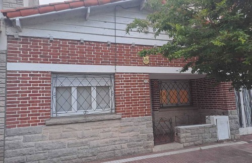 Mar del Plata Casa | Chalet para 4/5 personas en Barrio La Perla (Mar del Plata) a 6 cuadras del mar