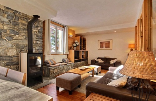 La Roche Chalet De Esquí | Chalet 12 pers, sauna, jacuzzi, se aceptan mascotas, parking