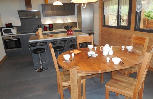 La Chapelle-d'Abondance Chalet De Esquí | CHALET 15 personas en la entrada a Chatel, con sauna, jacuzzi, sala de cine