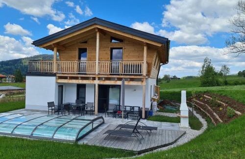 Inzell Chalet De Esquí | Chalet Gamsknogel mit privatem Pool und Whirlpool