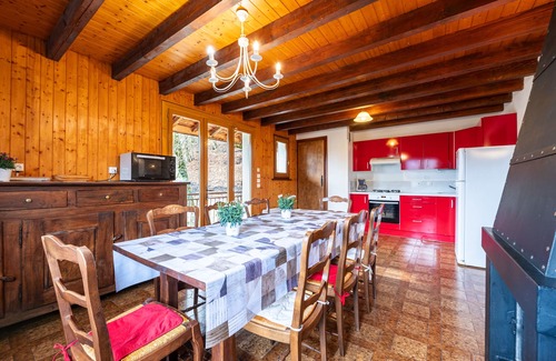 Serraval Chalet De Esquí | Chalet "Gîte Serraval Choseaux" with Mountain View, Private Garden & Balcony