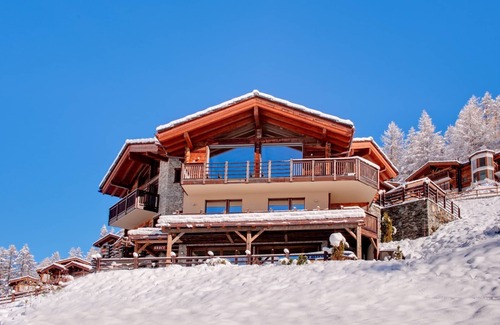 Zermatt Chalet De Esquí | CHALET GRACIA - CATERED 5 DORMITORIOS SKI CHIQUE - PERSONAL INCLUIDO - Matterhorn Views