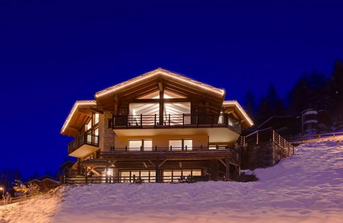 Zermatt Chalet De Esquí | CHALET GRACIA - CATERED 5 DORMITORIOS SKI CHIQUE - PERSONAL INCLUIDO - Matterhorn Views