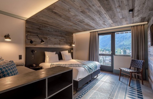 Chamonix City Centre Hotel | Chalet Hôtel le Prieuré & Spa