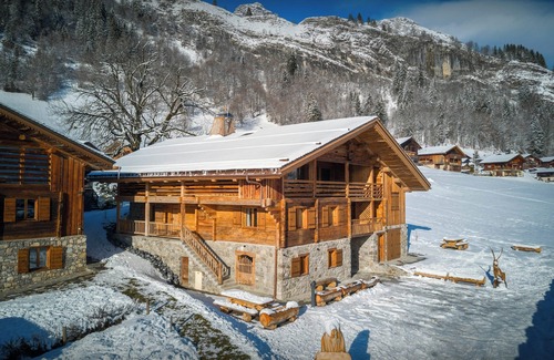 Le Chinaillon Chalet De Esquí | Chalet Happysnow - alpine retreat for 15 - OVO Network
