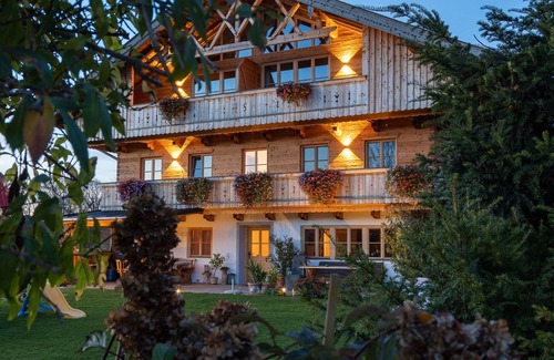 Gaißach Chalet De Esquí | Chalet 'Hochsitz' con vistas a la montaña, Wi-Fi y aire acondicionado
