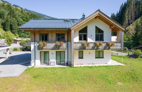 Saalbach Chalet De Esquí | Chalet en Saalbach cerca del telesilla y sauna