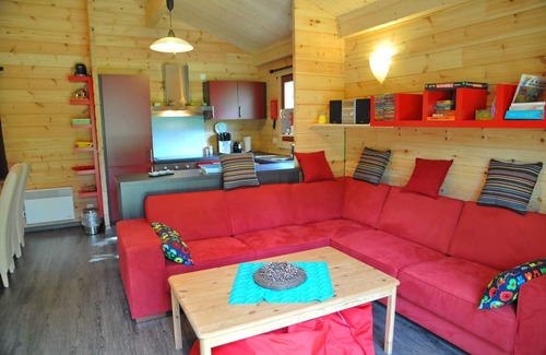 Oignies-en-Thierache Casa | Chalet en Oignies con entorno boscoso