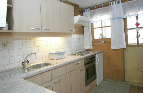 Karroesten Chalet De Esquí | Chalet en caroles con un bosque cercano
