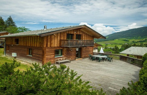 Annaberg im Lammertal Chalet De Esquí | Chalet en Dachstein West con piscina compartida