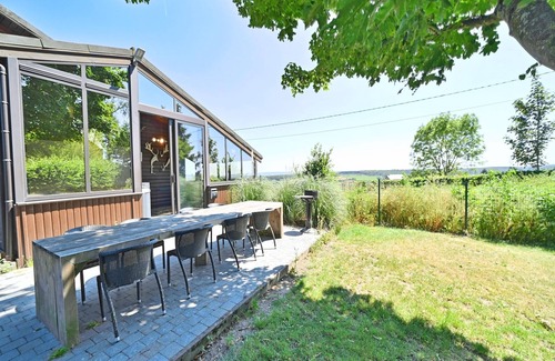 Somme-Leuze Casa | Chalet en Durbuy con Jacuzzi y Jardín