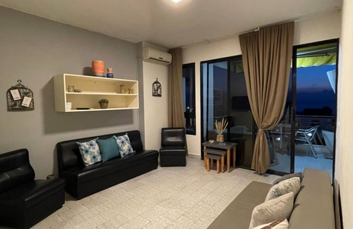 Jounieh Apartamento | Chalet en Jounieh, piscina, increíble vista al mar, wifi, Maameltein