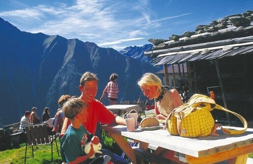 Hochkrimml Chalet De Esquí | Chalet en Königsleiten con Spa y Vistas a los Alpes