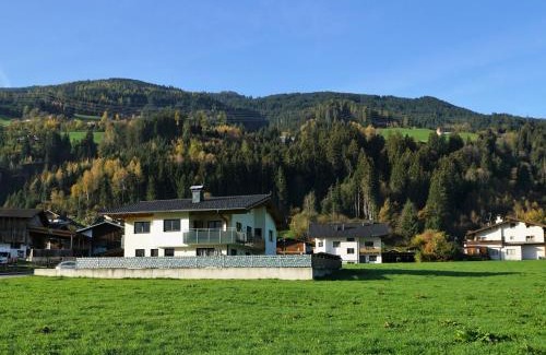 Kaltenbach Apartamento | Chalet in Kaltenbach near Ski Lift