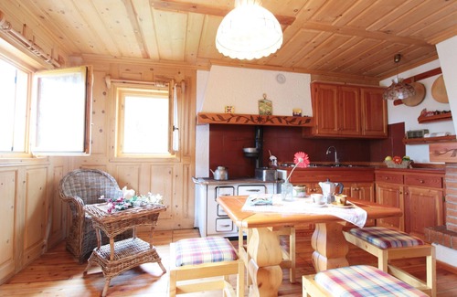 Lamon Chalet De Esquí | Magnífica cabaña de montaña de madera entre Veneto y Trentino