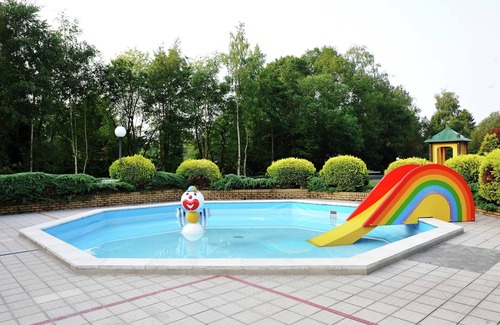 Baarle-Nassau Chalet De Esquí | Chalet en Parc de Kievit con Jardín Privado