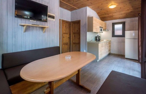 Blanes Chalet De Esquí | Chalet en España en Camping Solmar