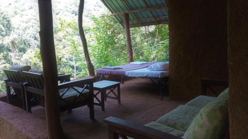 Illukkumbura Otro | Chalet in the Jungle