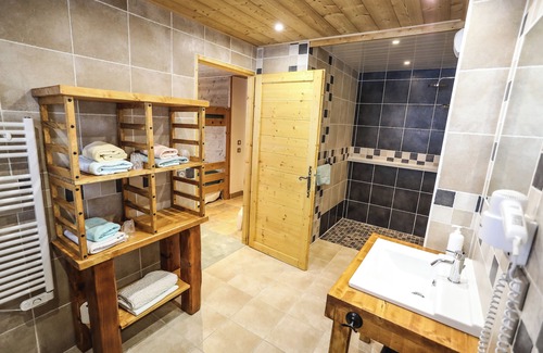Les Boisses Chalet De Esquí | Chalet in Tignes - 220m² - 5 bedrooms - sleeps 11 - at the foot of the piste