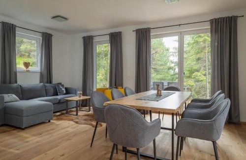 Reichenau Chalet De Esquí | Chalet in Turracher Höhe with Ski Slope Access
